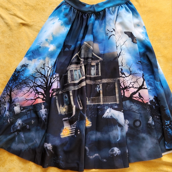 Blackmilk size S Halloween Circle Skirt - Picture 4 of 5